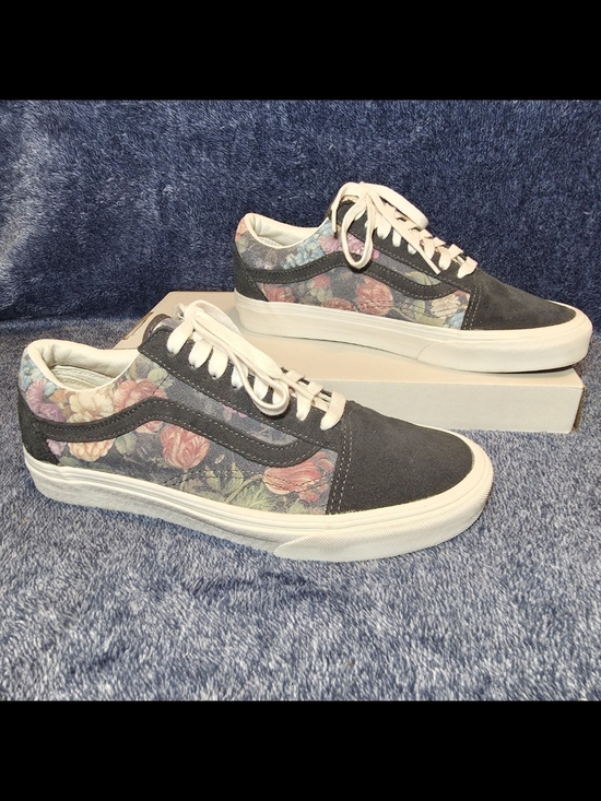 Vans Shoes - Vans Old Skool "Moody Floral" (Grey/White)